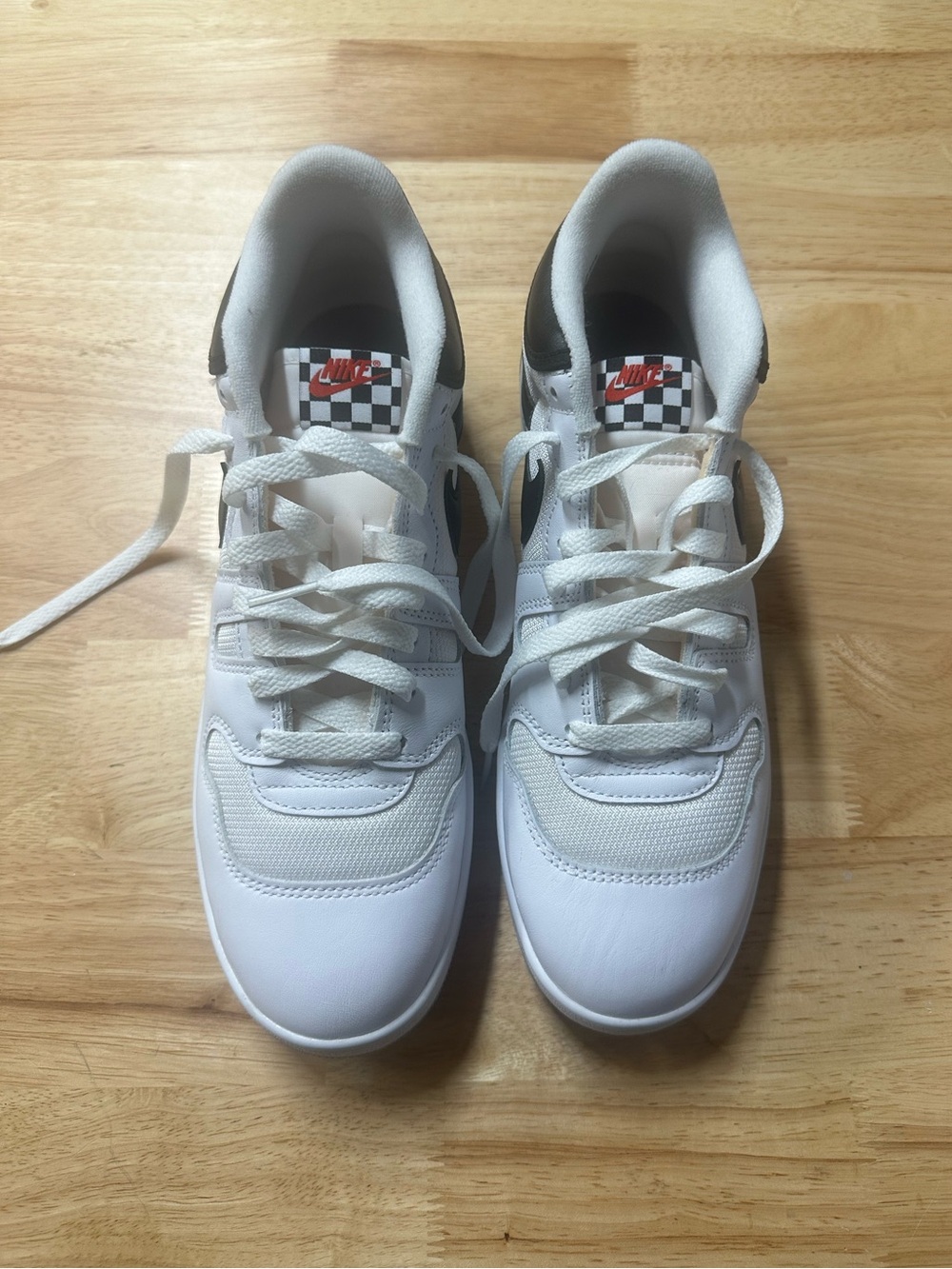 NEW Nike Max Attack OS SP “White Black” Sneaker